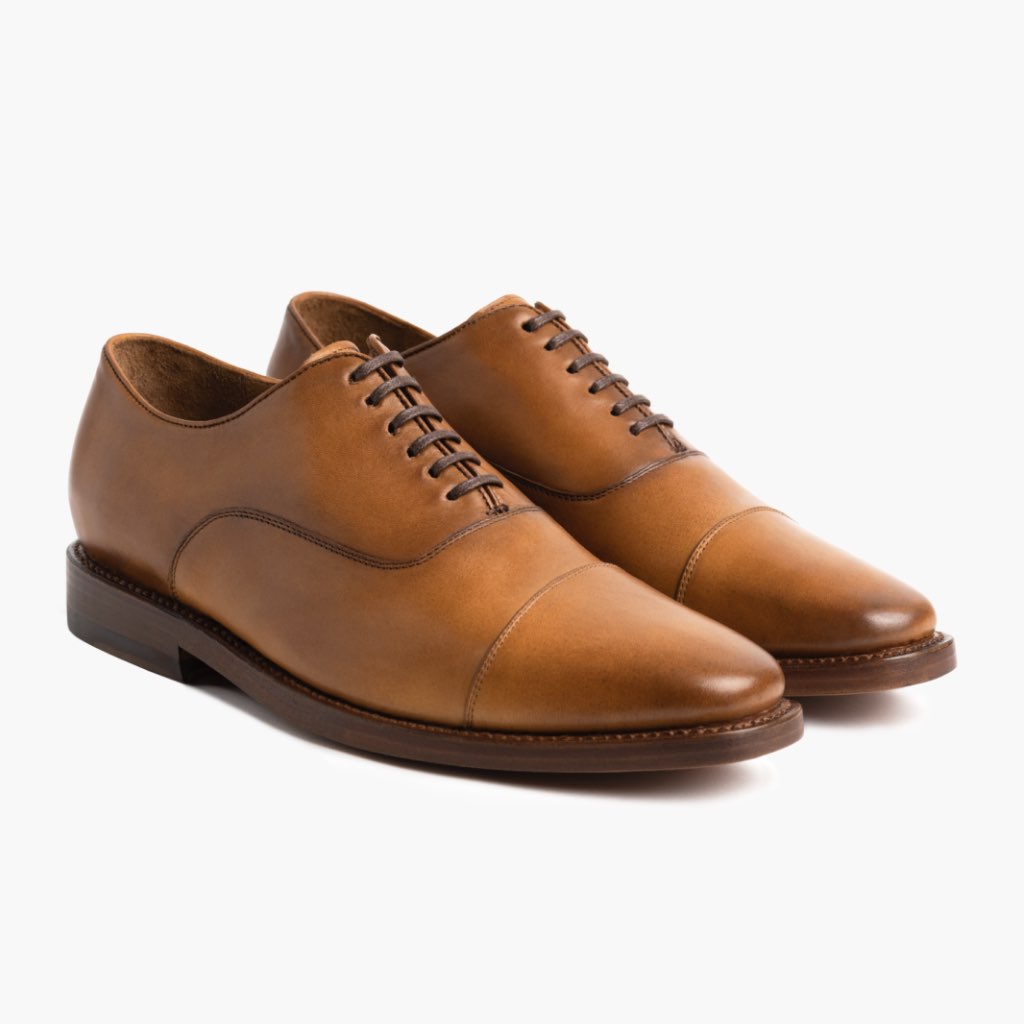 1024x1024-Men-Executive-Cuero-061821-3.4 Executive | Cuero - Image 1