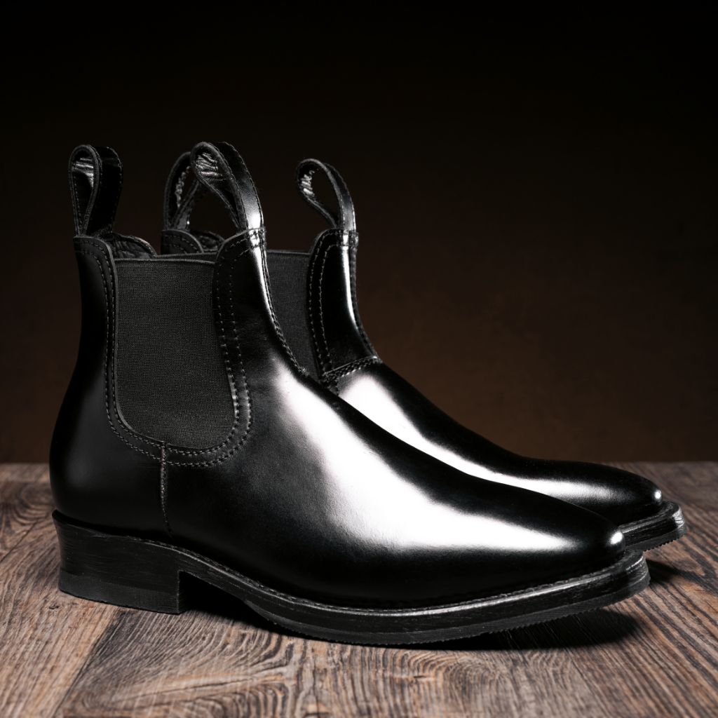 1024x1024-Men-Journeyman-BlackShinki-092324-MoodyLightbox-3.4 Journeyman | Black Shinki Cordovan - Image 1