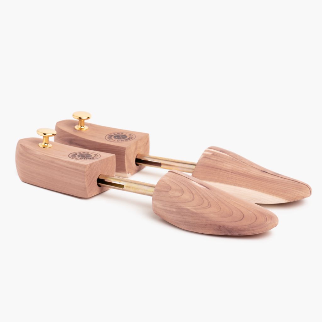 1024x1024-ShoeTree-120121-3.4 Women's Cedar Shoe Tree - Image 1