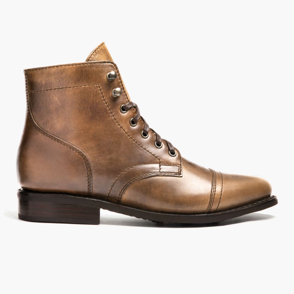 1024x1024-Women-Captain-Natural-030623-Side Captain | Natural - Image 1